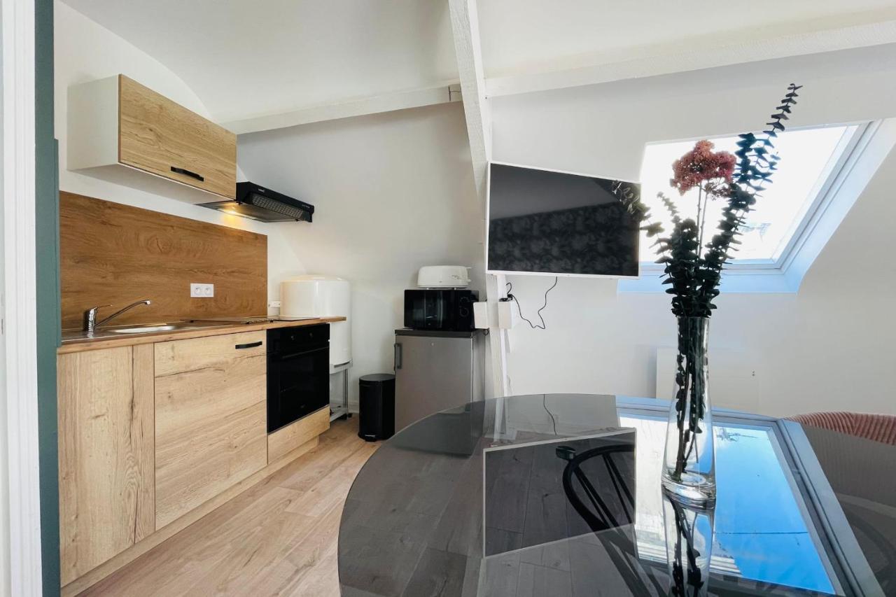 אמבואה The Florestia Magnificent Renovated Loft מראה חיצוני תמונה