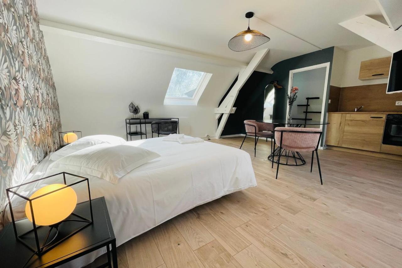 אמבואה The Florestia Magnificent Renovated Loft מראה חיצוני תמונה